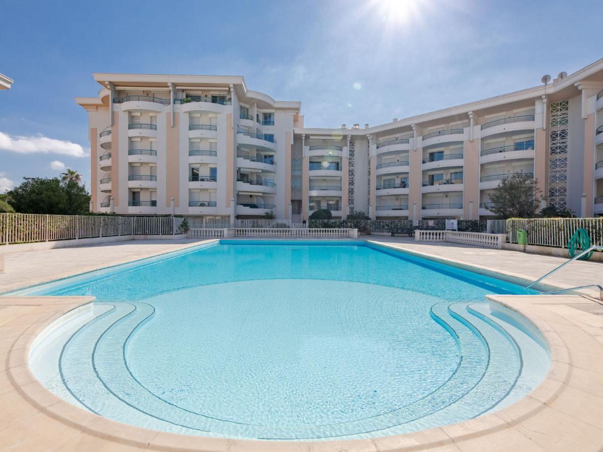 Apartment L'Open-2 By Interhome Fréjus Екстериор снимка